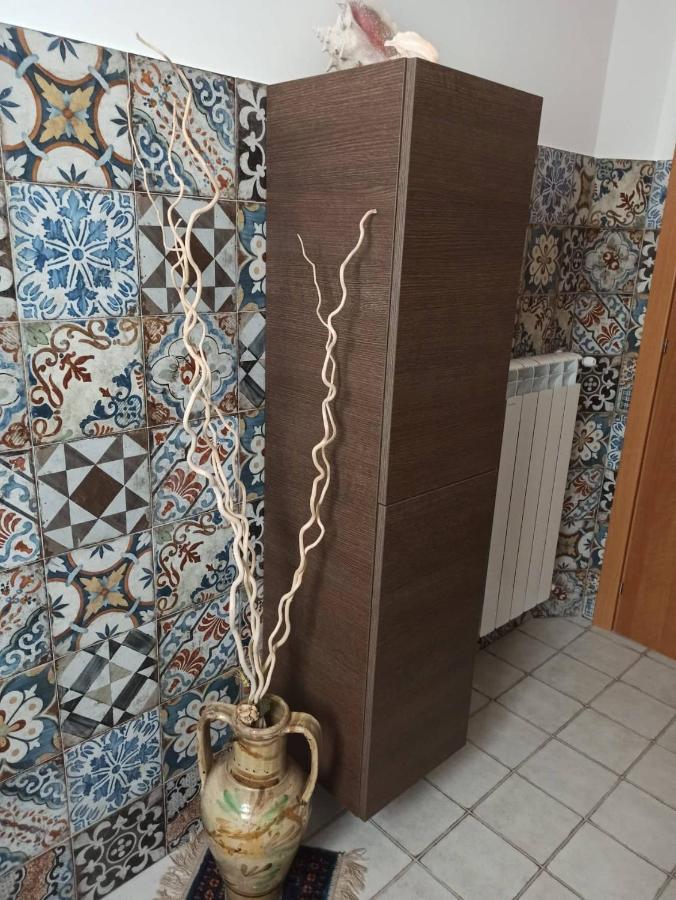 Готель La Casa Dei Sogni Agira Екстер'єр фото